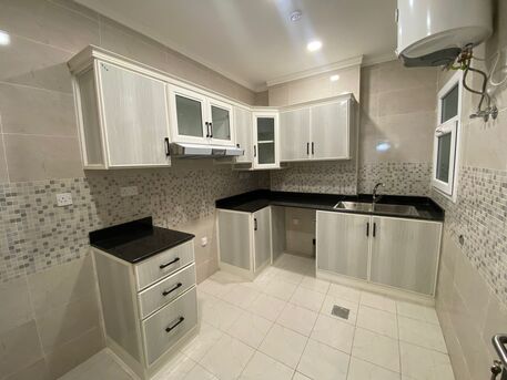 QAR 5500/month,  2 BR,  165 Sq. Meter,  Affordable 2BHK | Al Nasr | Spacious Layout| 2units Available photo 4