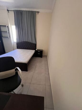QAR 2200/month,  Furnished,  1 BR,  15 Sq. Meter,  ROOM Near Metro - Bin Mahmoud Metro Station photo 2