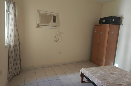 QAR 2100/month,  1 BR,  100 Sq. Meter,  Executive Room|Large Balcony View|Opp. Muntazah Park|No Commission photo 4