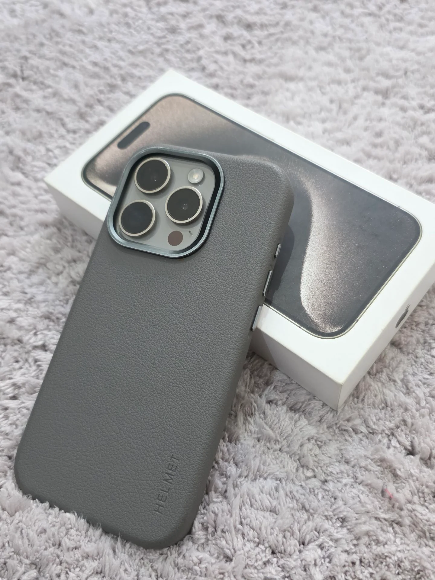 iPhone 15 Pro 128Gb Natural titanium photo 2