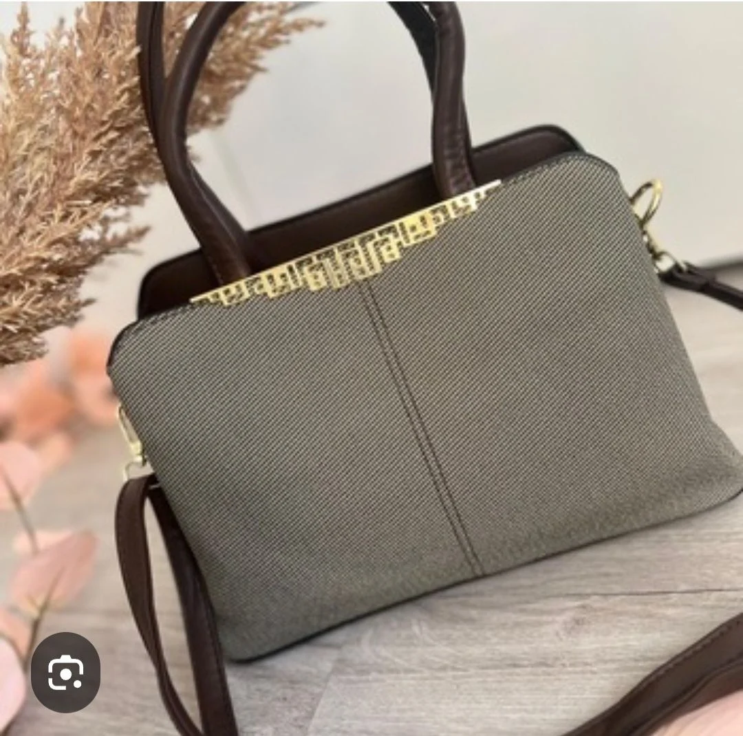 Handbag photo 4