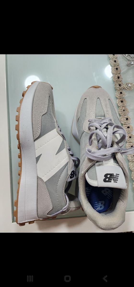 New balance photo 4