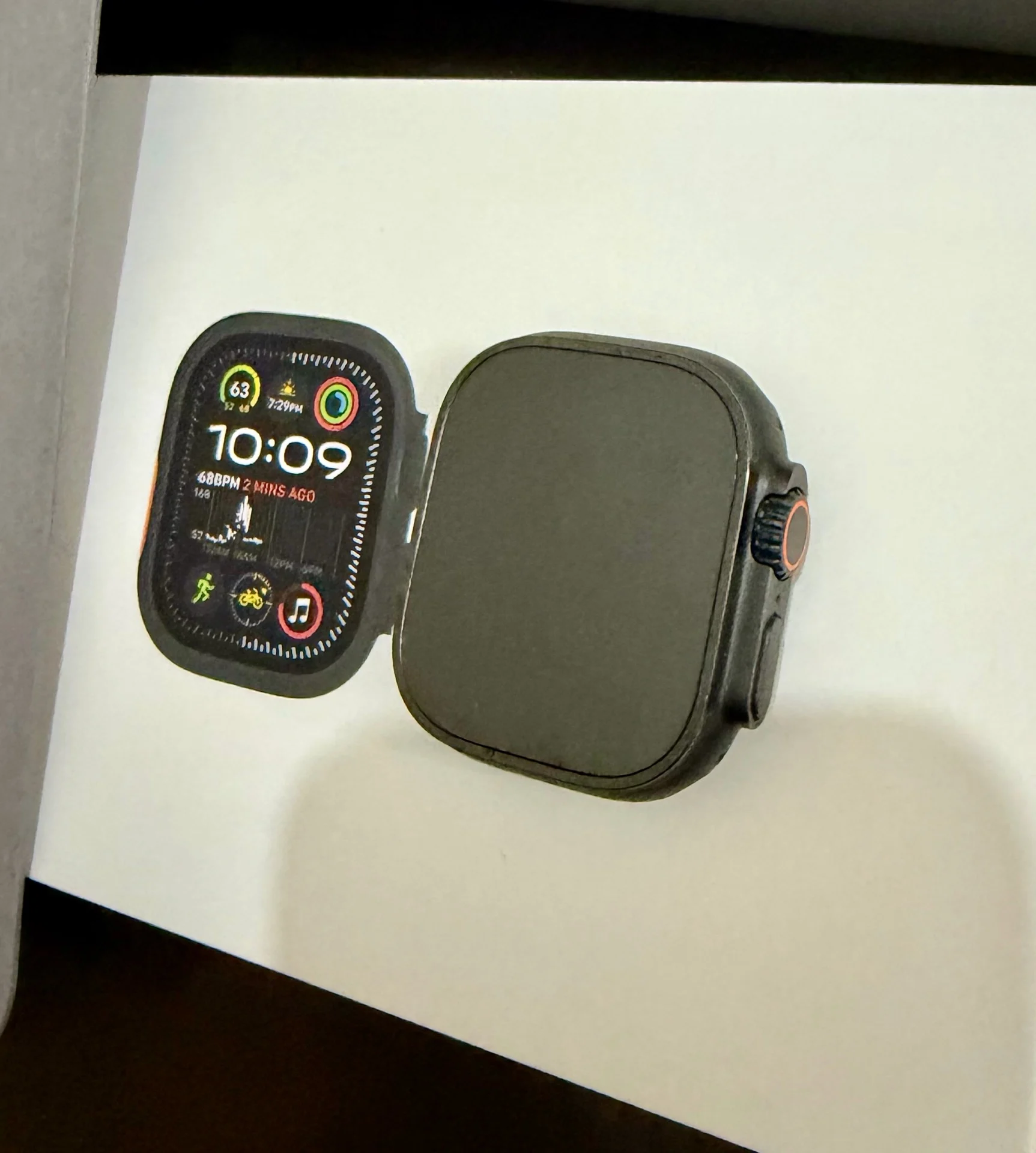 Apple Watch Ultra 2 Titanium Black 49mm photo 2