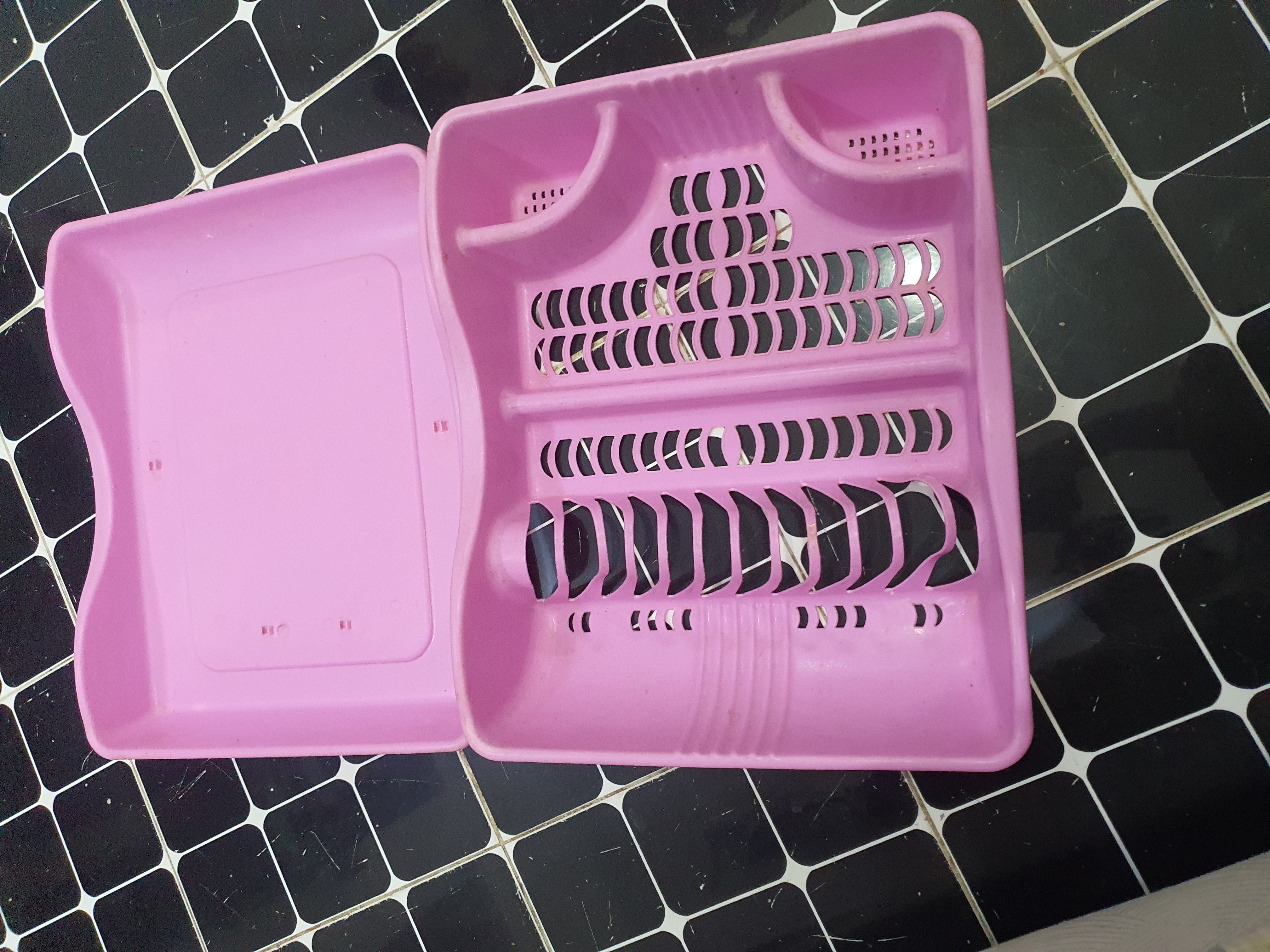 Plastic storage dish drainer photo 4