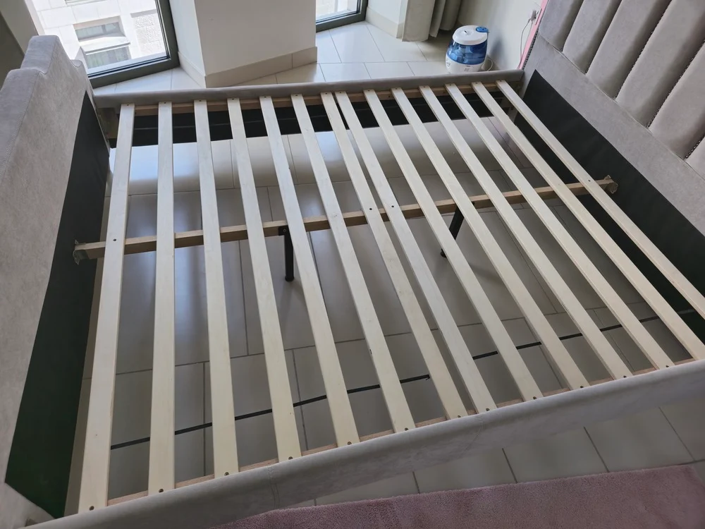 Pan Home Queen Bed and Mattress photo 2