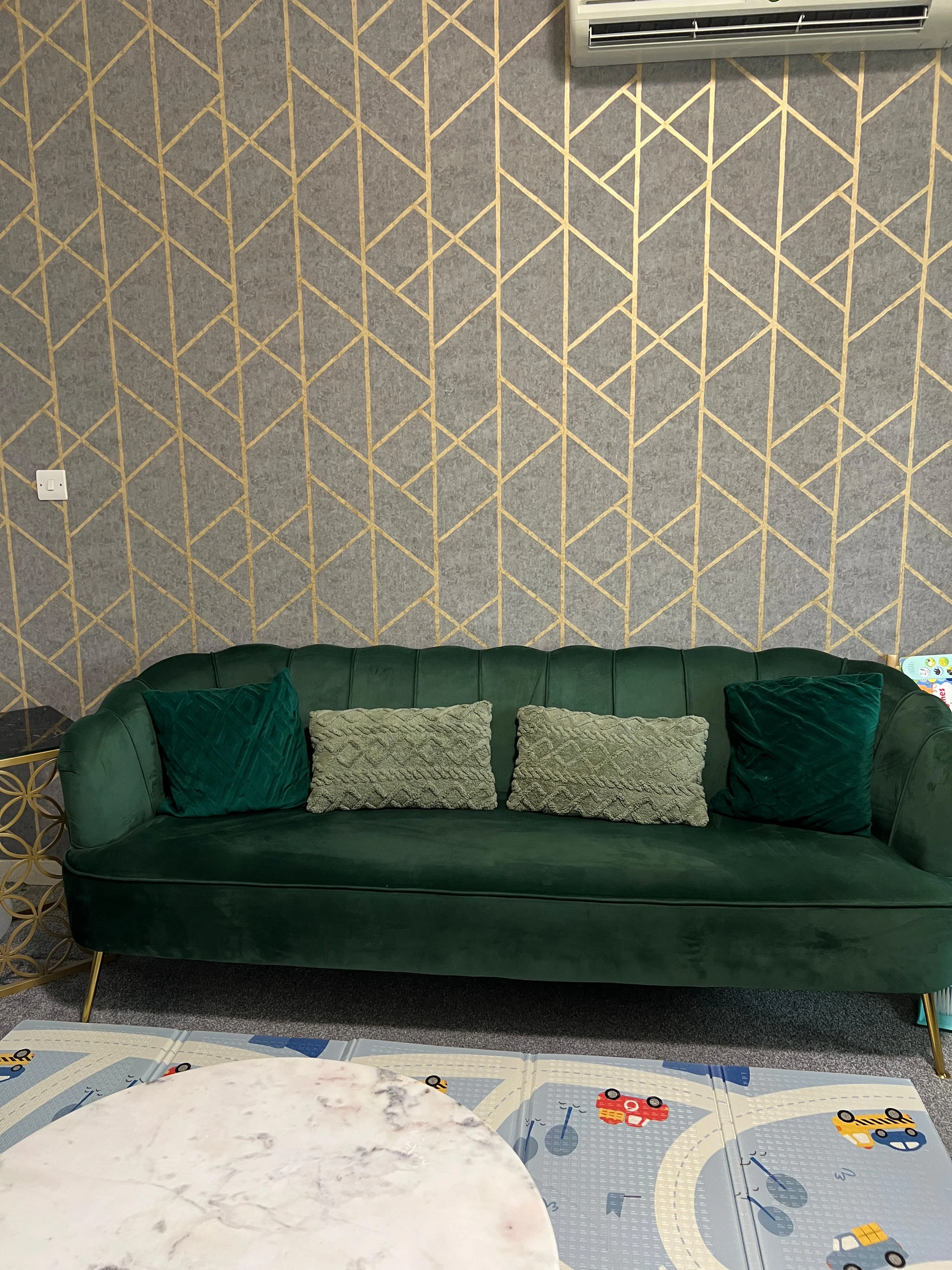 Sofa for sale photo 5
