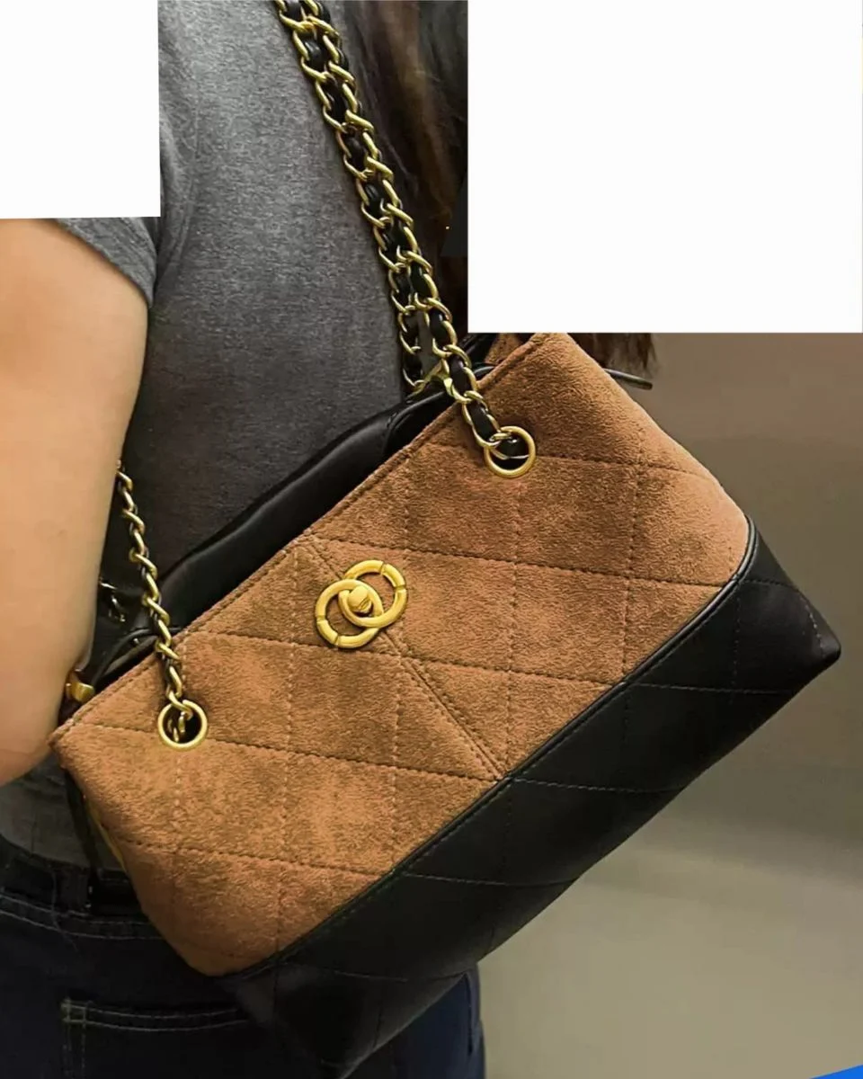 Handbags photo 1