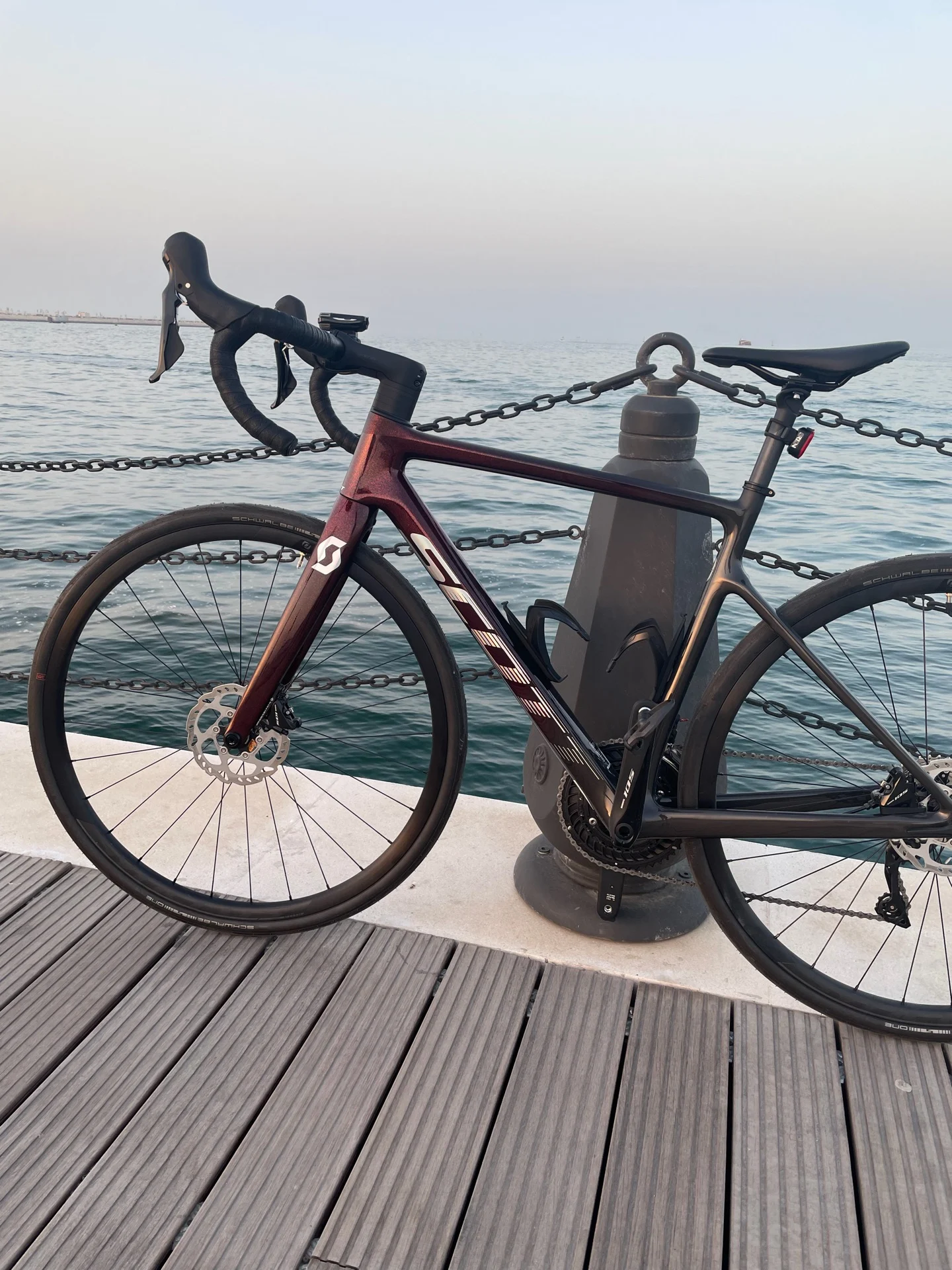 Scott Addict road bike for sale photo 4