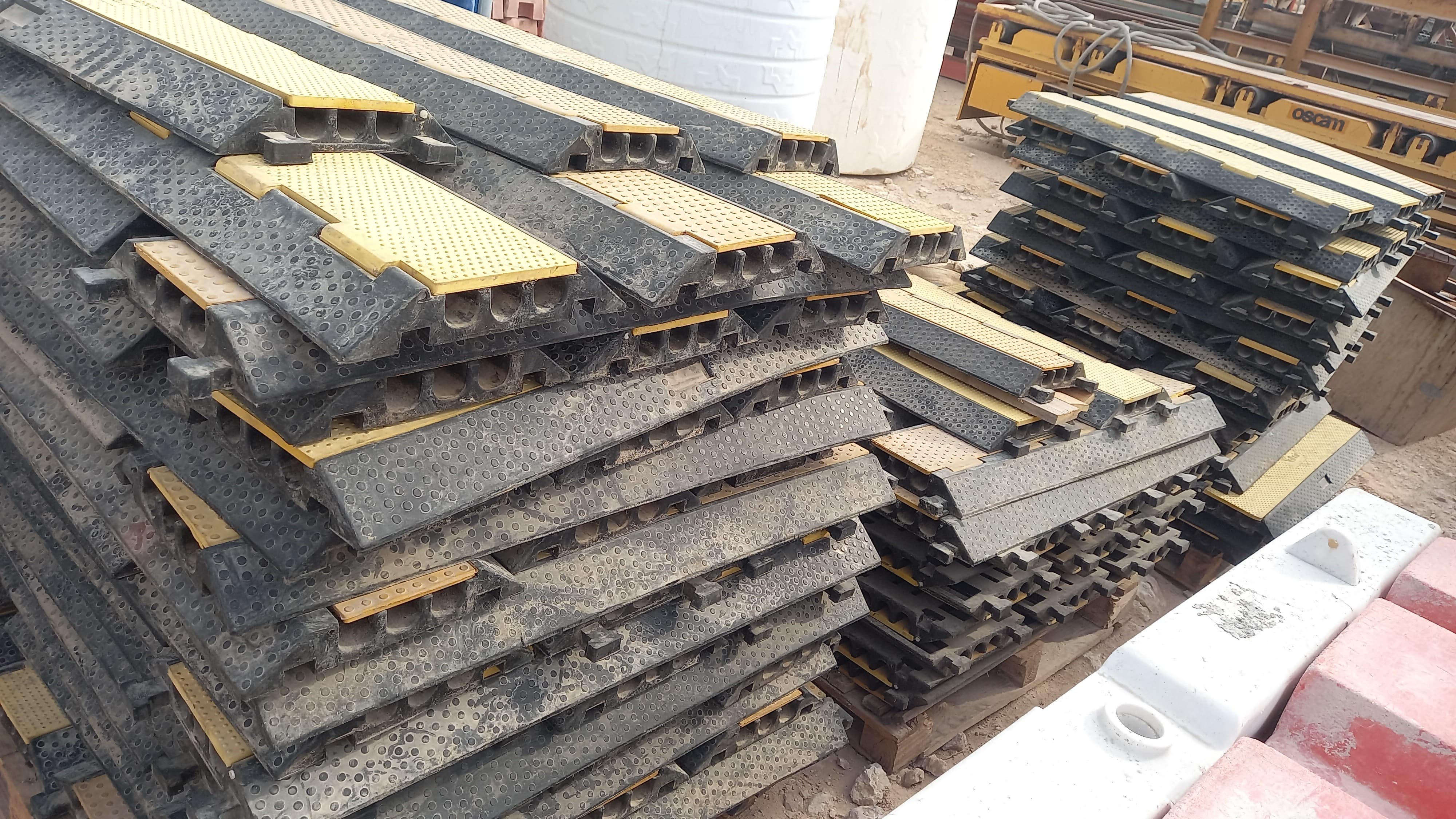 Speed breaker, Wheel stopper & Used Cable Protector Ramp for Sale photo 3