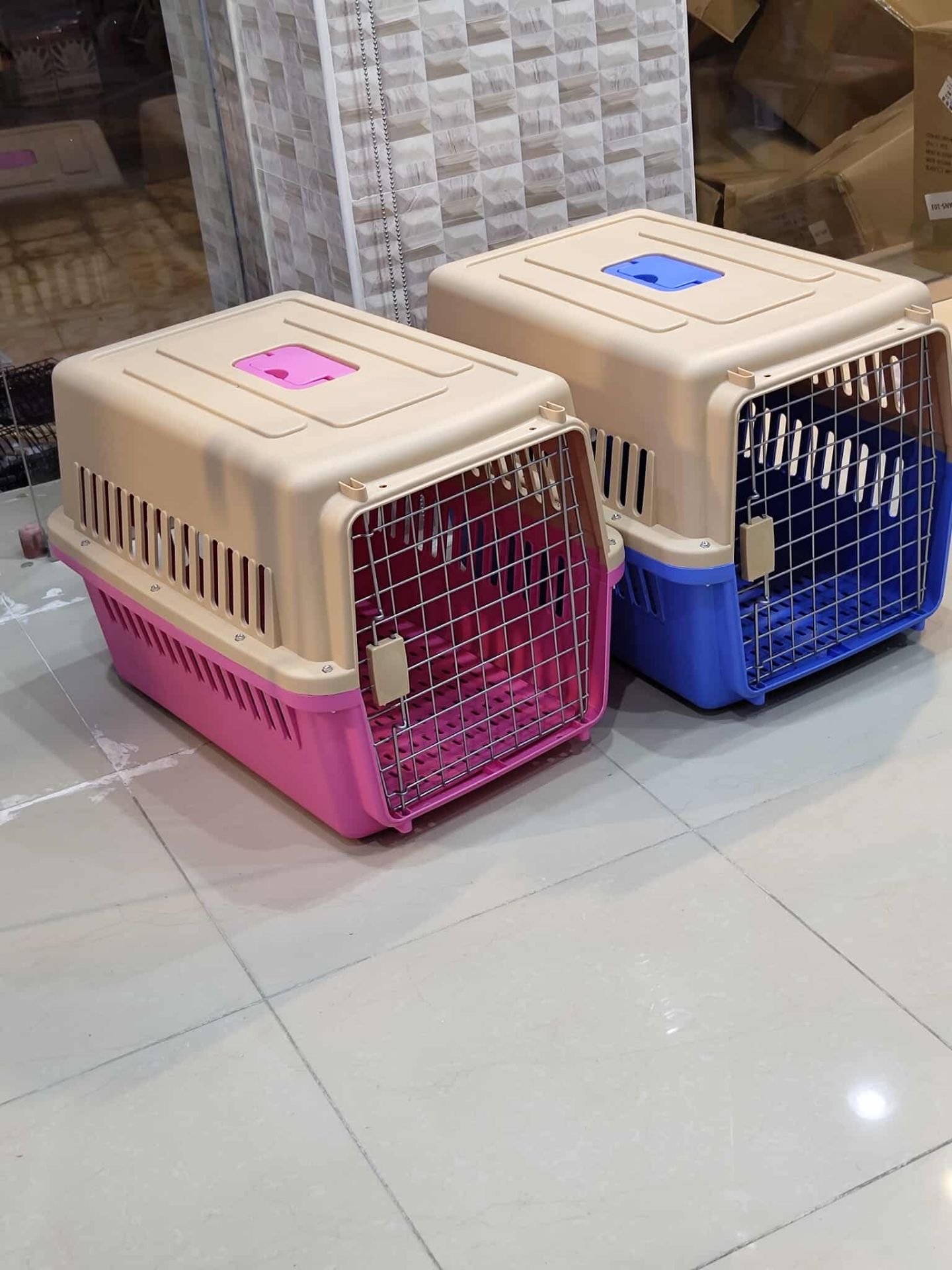 Pet travel carrier box large size photo 3