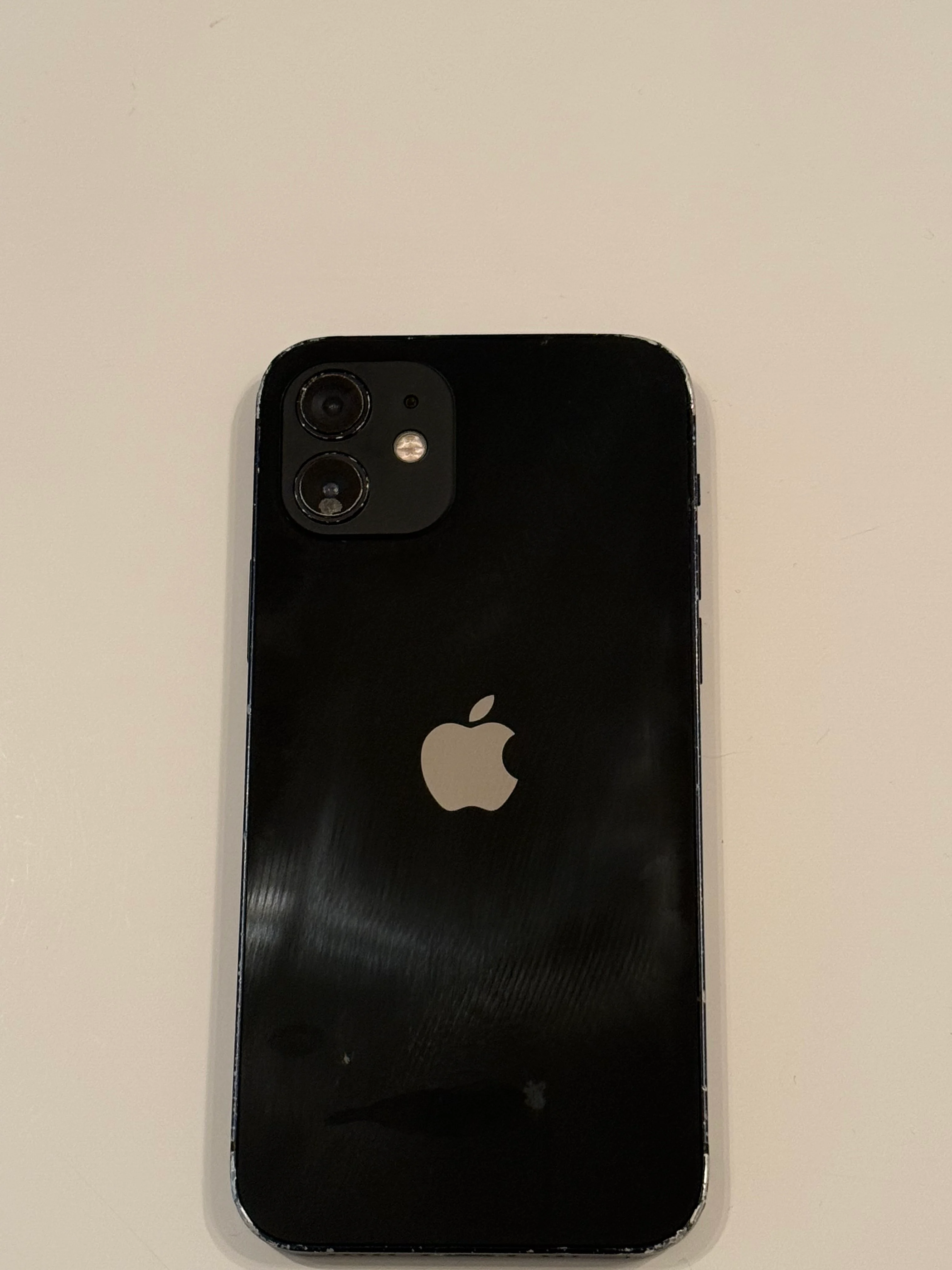 iPhone 12 photo 1
