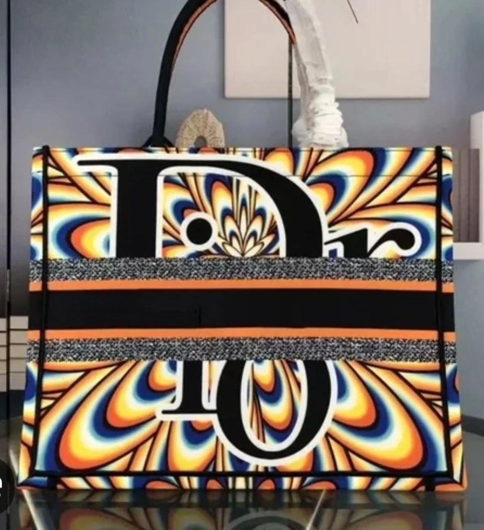 Dior tote photo 3