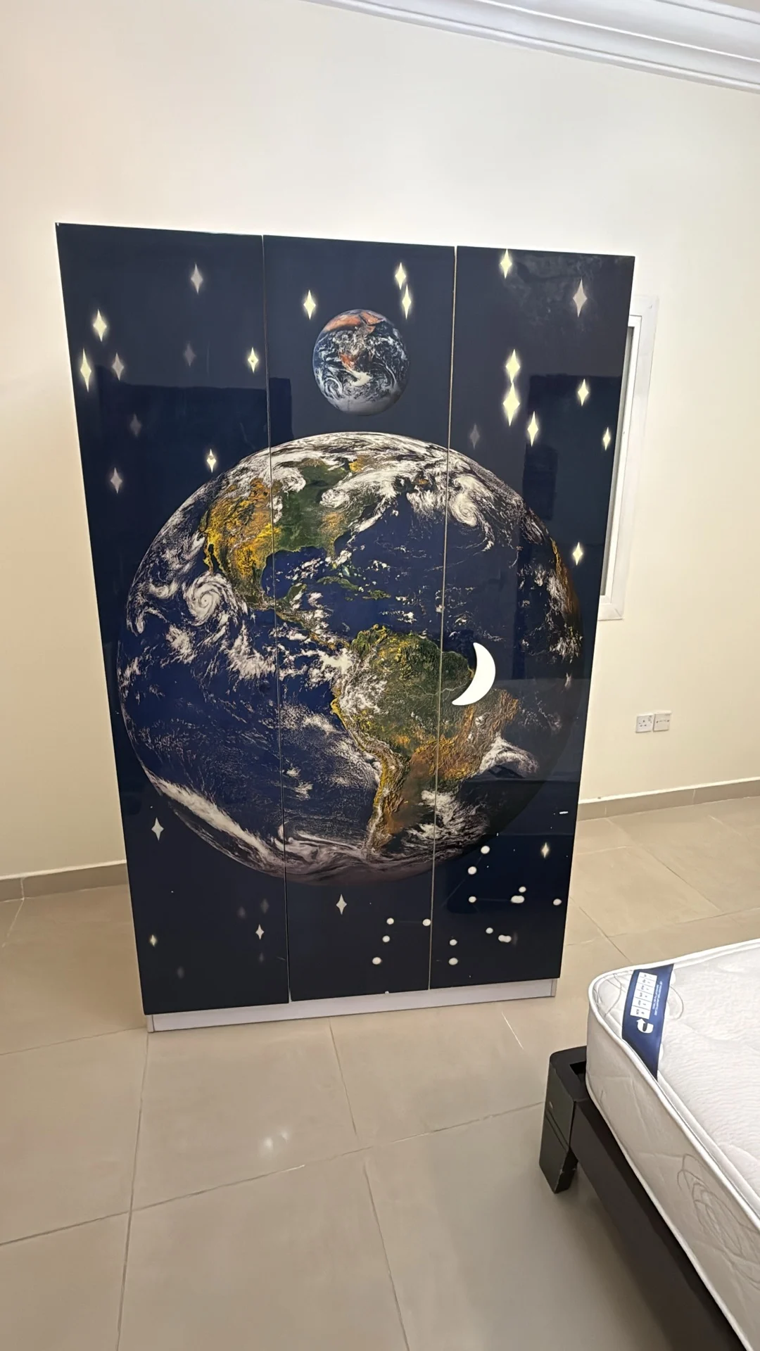 🌍 Space-Themed Children’s Bedroom Set – Bed, Wardrobe & Bedside Table – photo 2