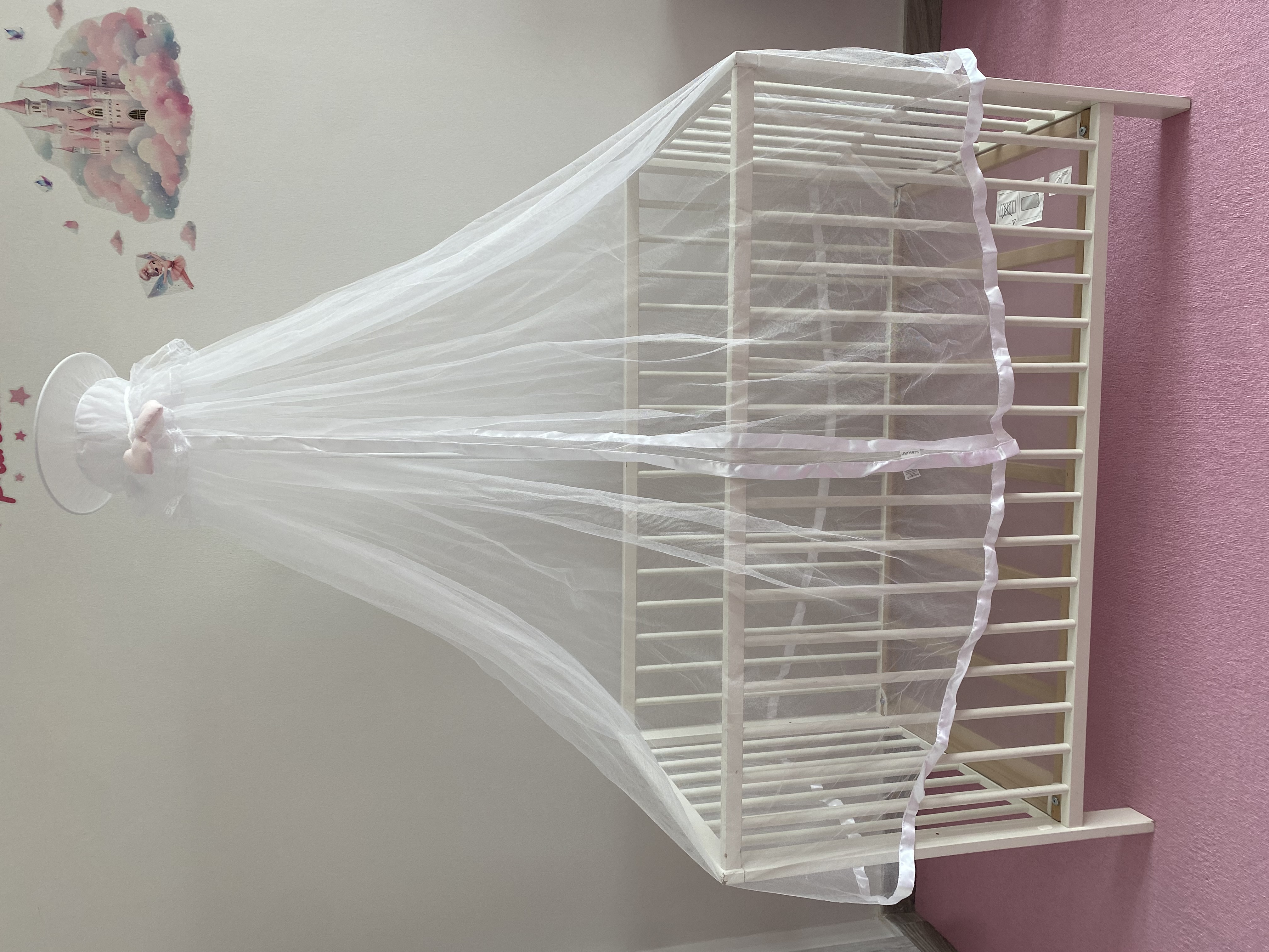 Crib bed with net and net stand photo 3