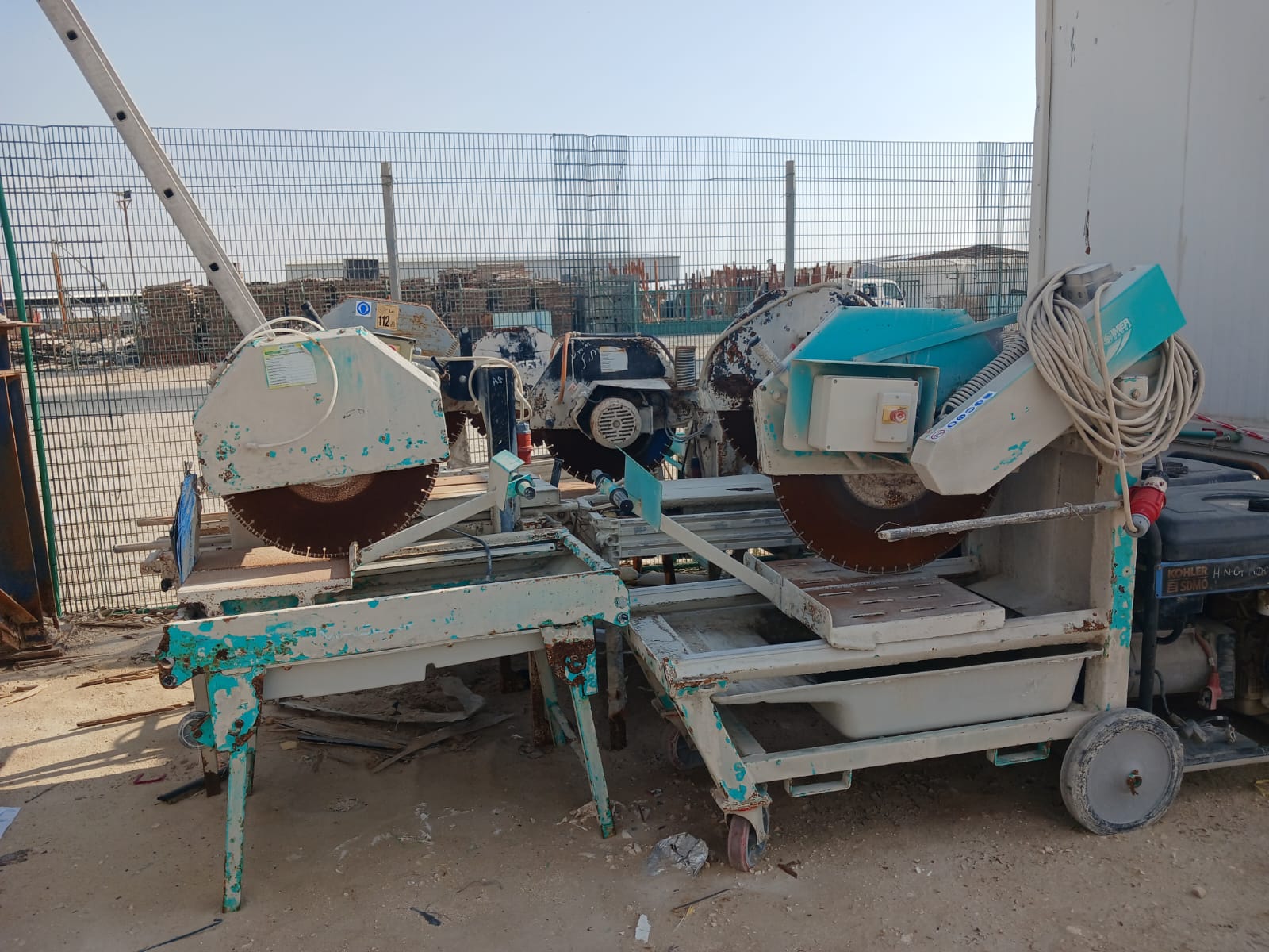 Concrete Mixer, Tower Lights and Tile cutter Machines for Urgent Sale photo 1