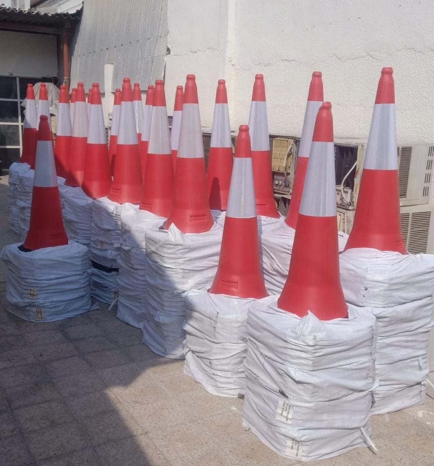 USED & NEW Safety Cone and Solar Warning Light for Sale photo 1