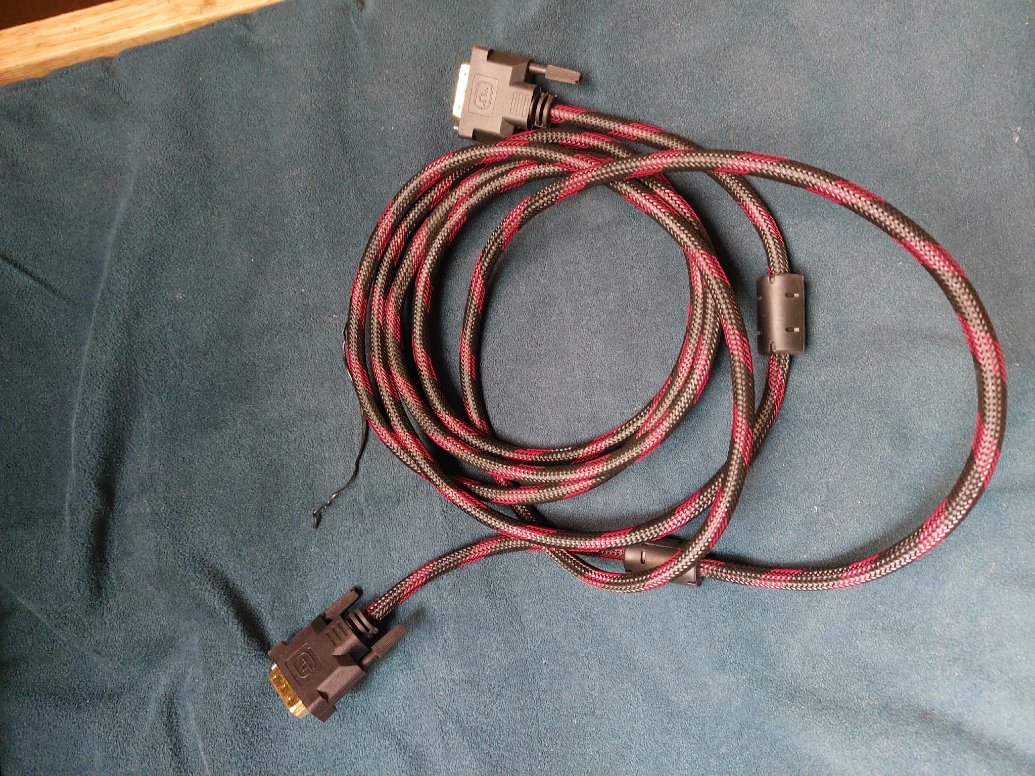 Dvi Cable photo 1