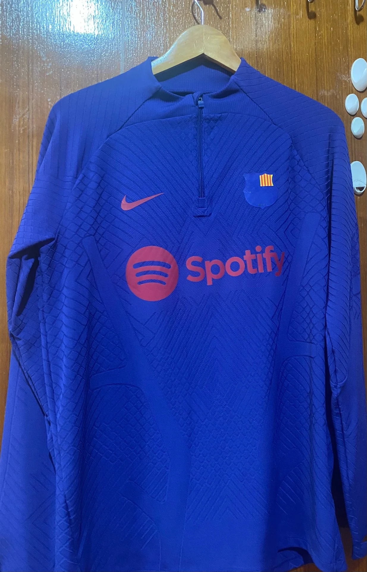 BRAND NEW **Nike FC Barcelona Training Kit photo 3
