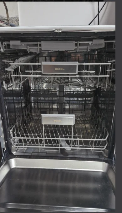 Dishwasher photo 4