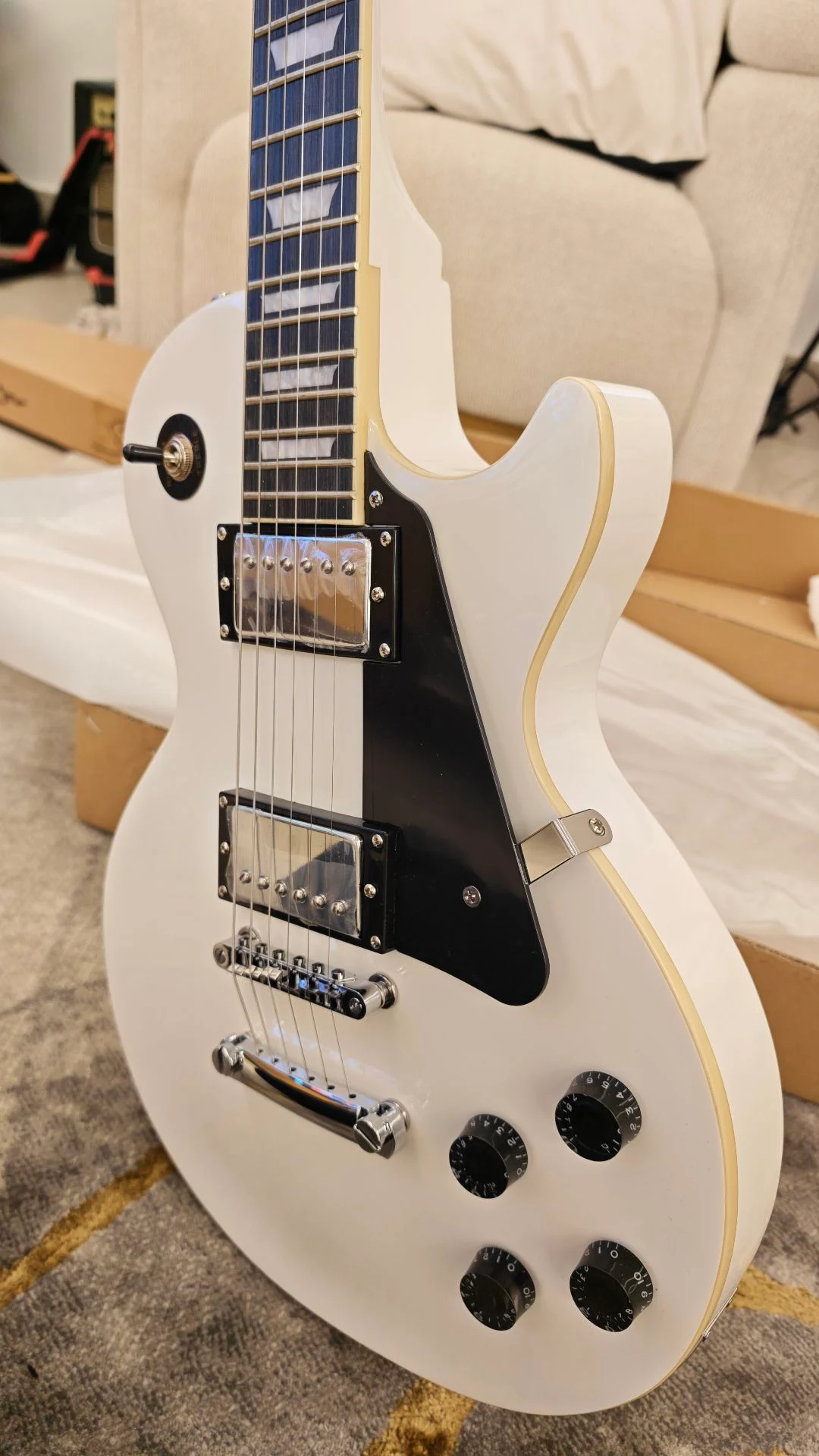 Beautiful LesPaul Clone Electric Guitar photo 1