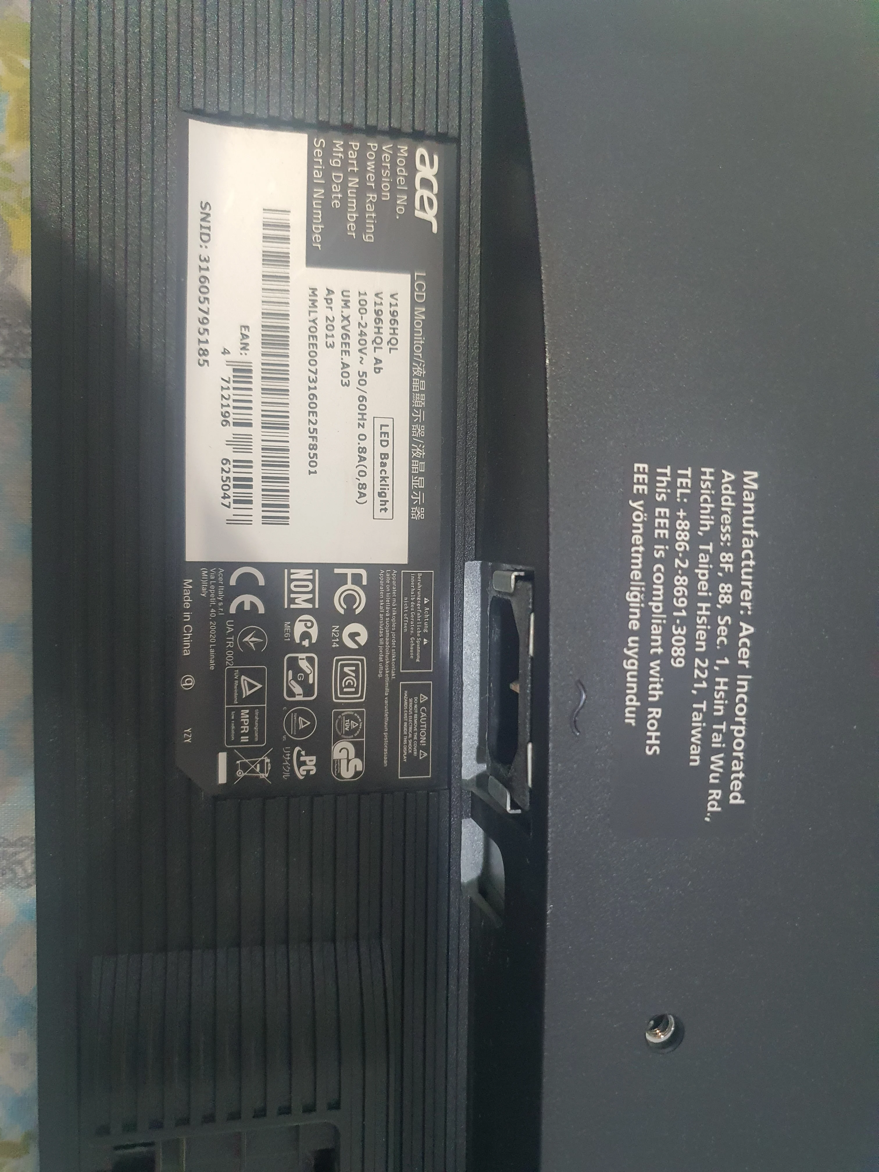 ACER 18.5 inch LCD Monitor photo 4