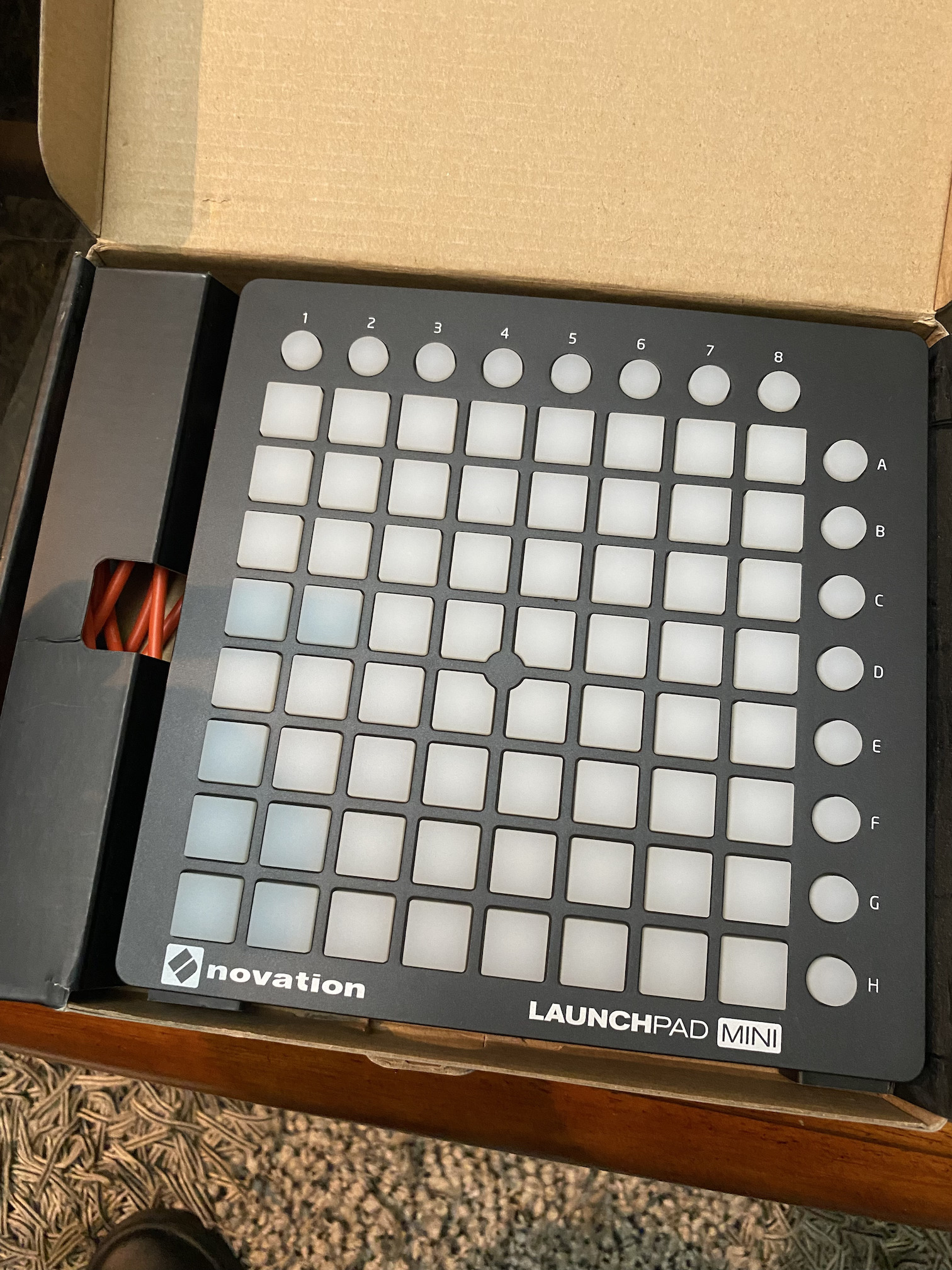 Novation Launchpad Mini MIDI Controller – New, Open Box photo 3