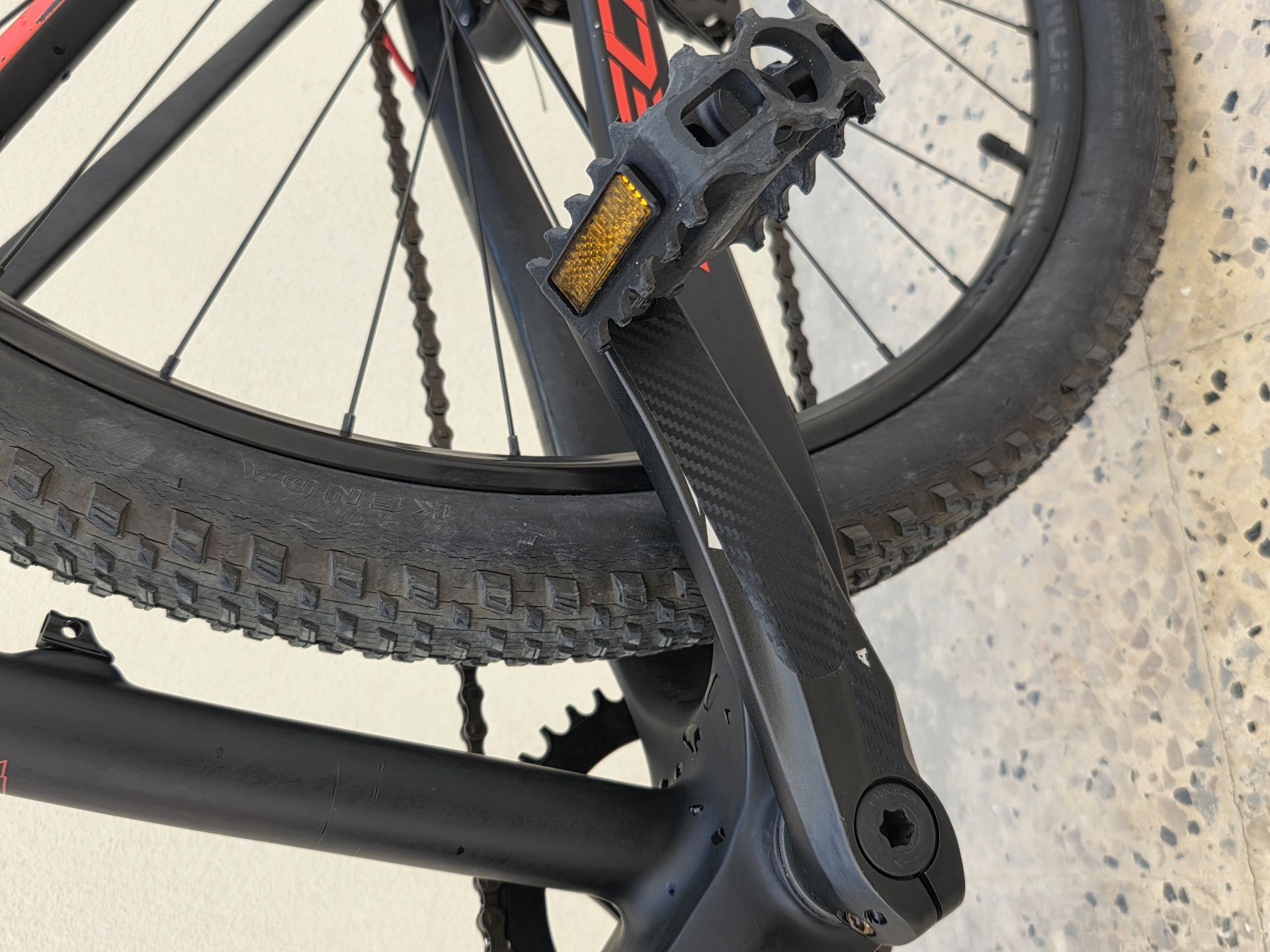 Sava Carbon 29 Mountain Bike Deck 8.2- Shimano Deore XT8100 photo 5