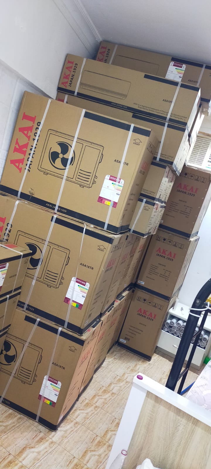 Akai Brand New Split A/C - Japan Technology photo 4