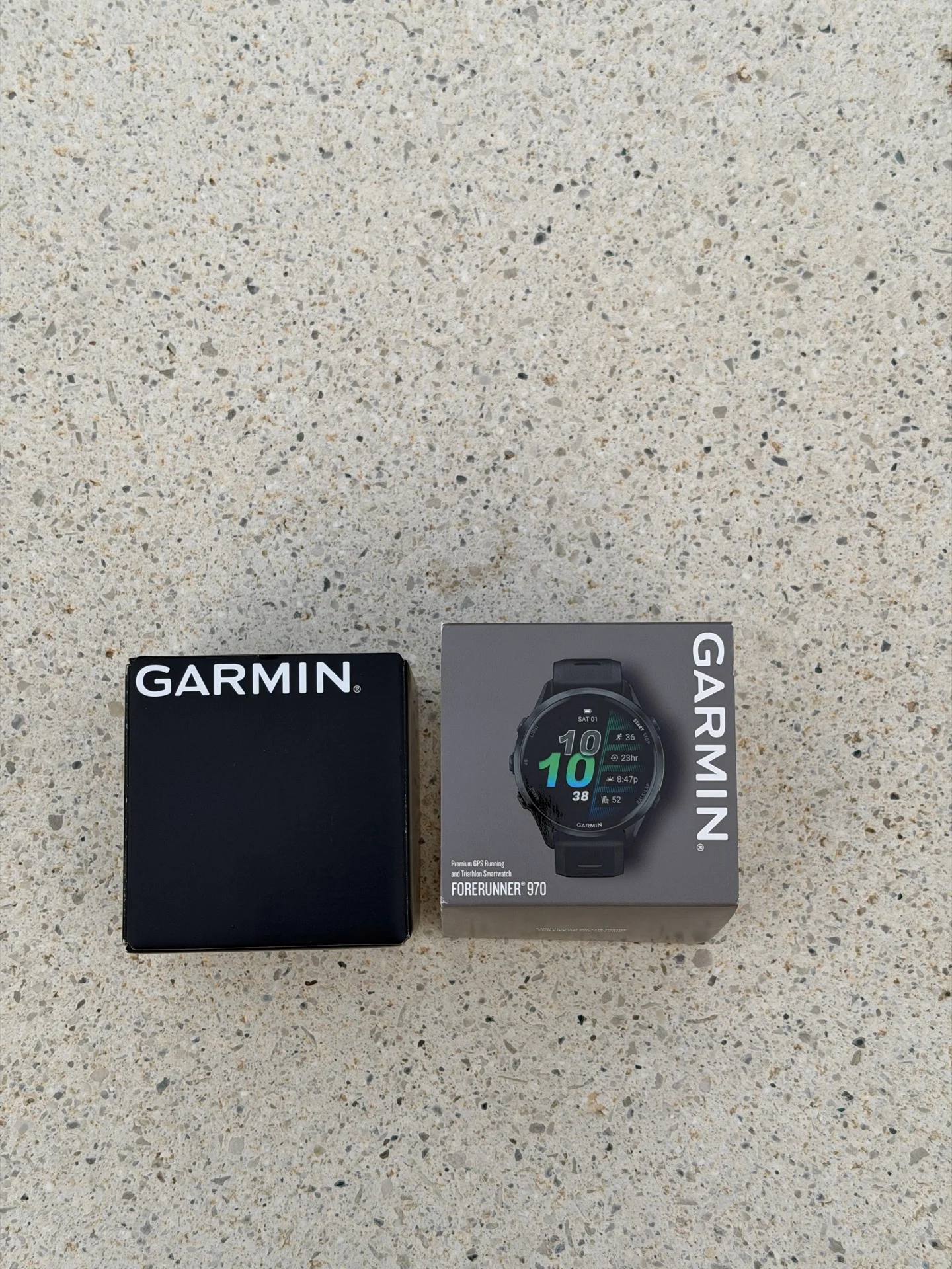 Garmin Forerunner 970 – Brand New – Full Set photo 4