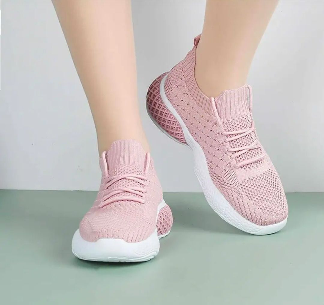 Pink sneakers photo 3