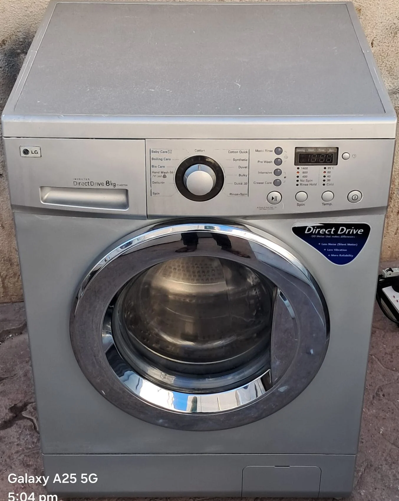 WASHING MACHINE FOR SALE LG 8.KG photo 2