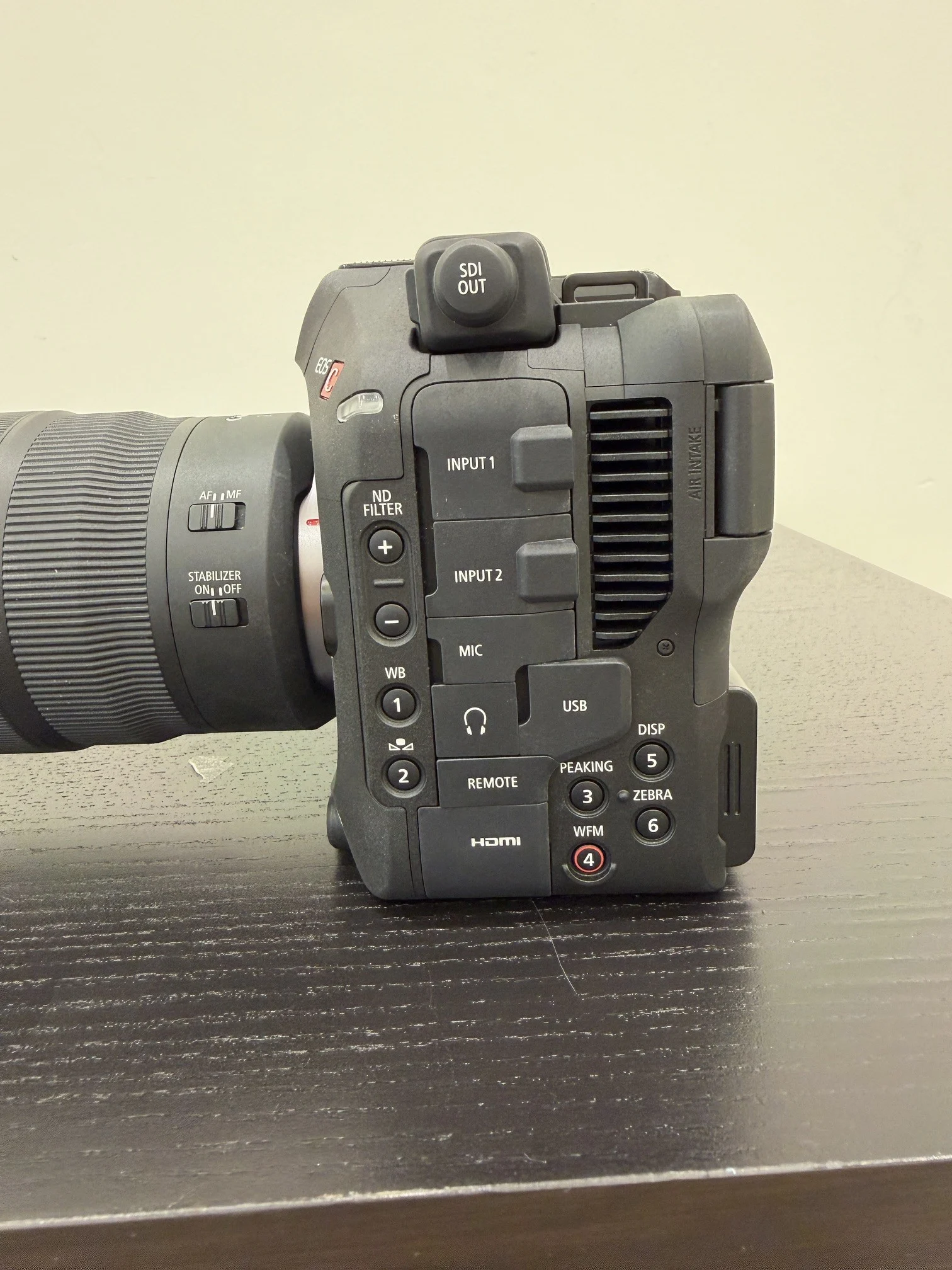 canon C80 with 24-70mm zoom lens photo 4