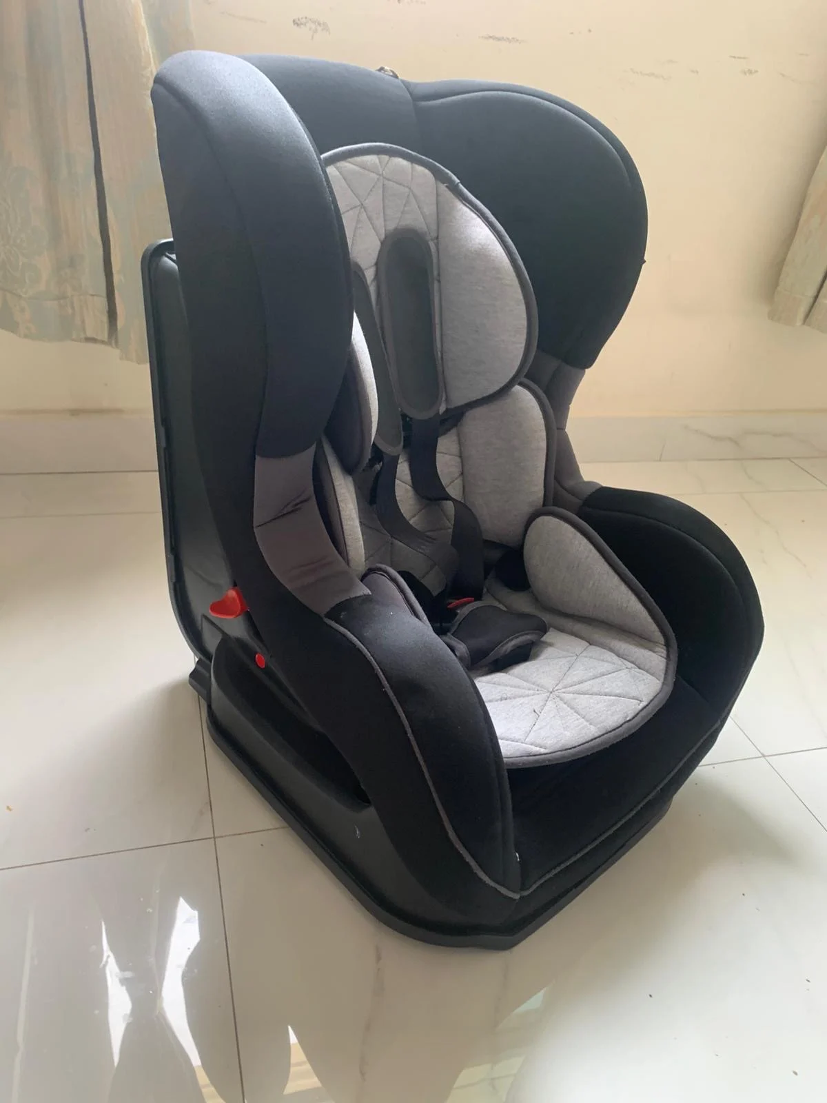 Car Seat From Mothercare photo 1