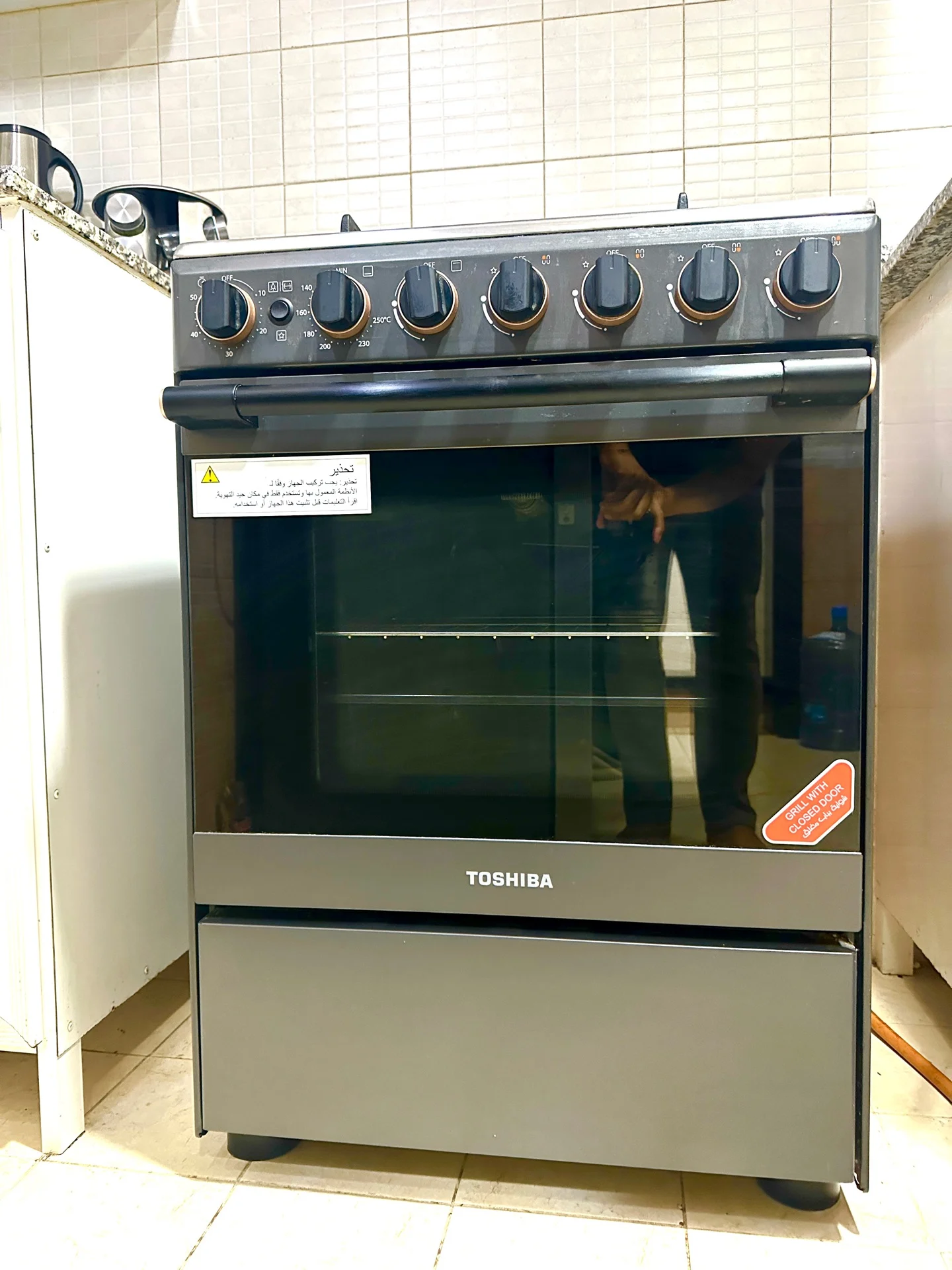 Amazing Deal !! Toshiba gas stove with griller for just QAR 650 Only !!!! photo 5