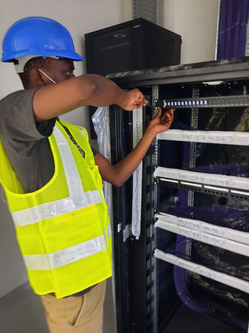CCTV TECHNICIAN-ELV TECHNICIAN