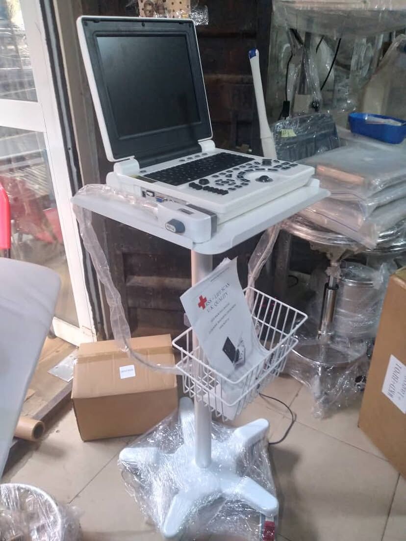 QAR 2000,  Medical Equipment, Gloves, ECG Devices, Surgical Equipment, Laboratory Equipment, Ultrasou photo 2