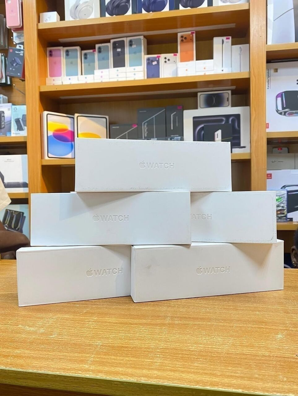 QAR 1000,  Sony PS5 Pro, Sony PS5 Slim, Nintendo Switch 2, Xbox Series X, Steam Deck 512GB, IPhone, photo 4